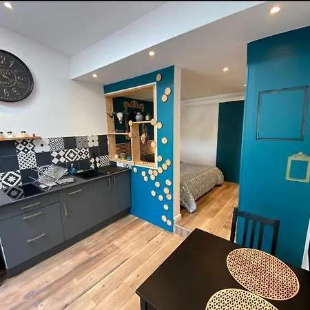 Terrace Swimming Pool Quiet Expo Park